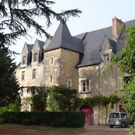 Gite-Civray-De-Touraine Troglo De Denise Bagian luar foto